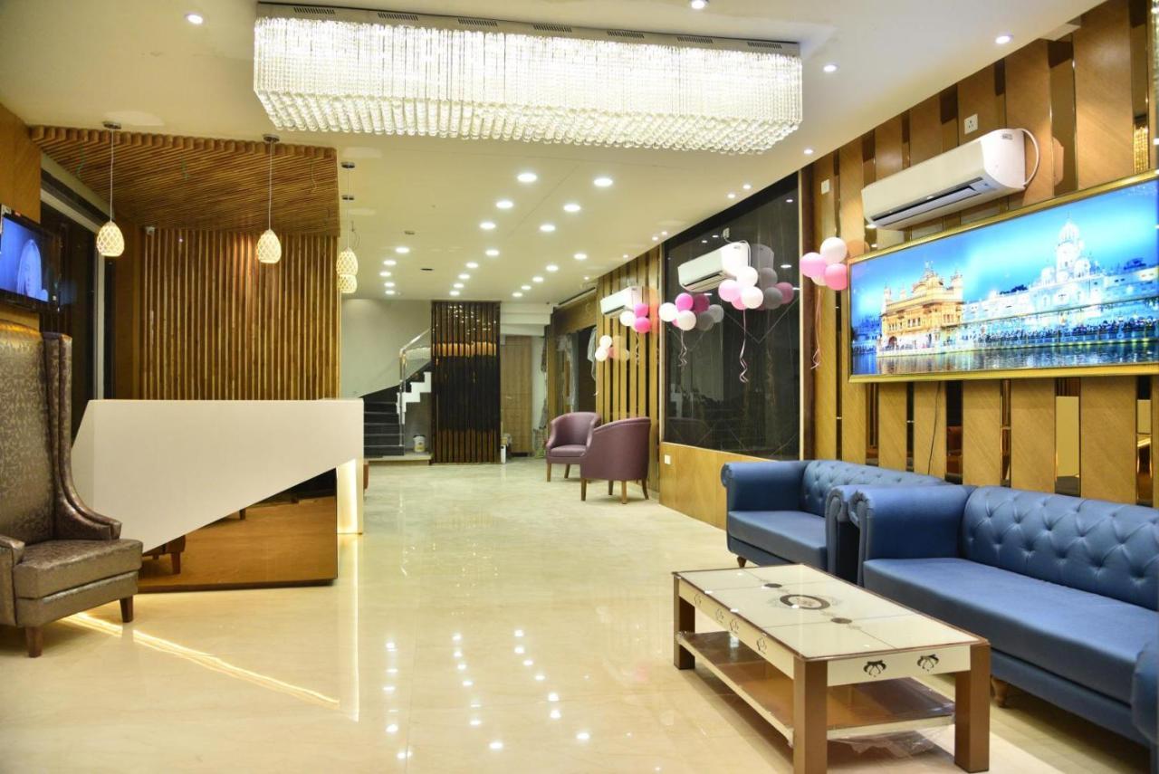 Hotel Oscar Amritsar Exterior foto