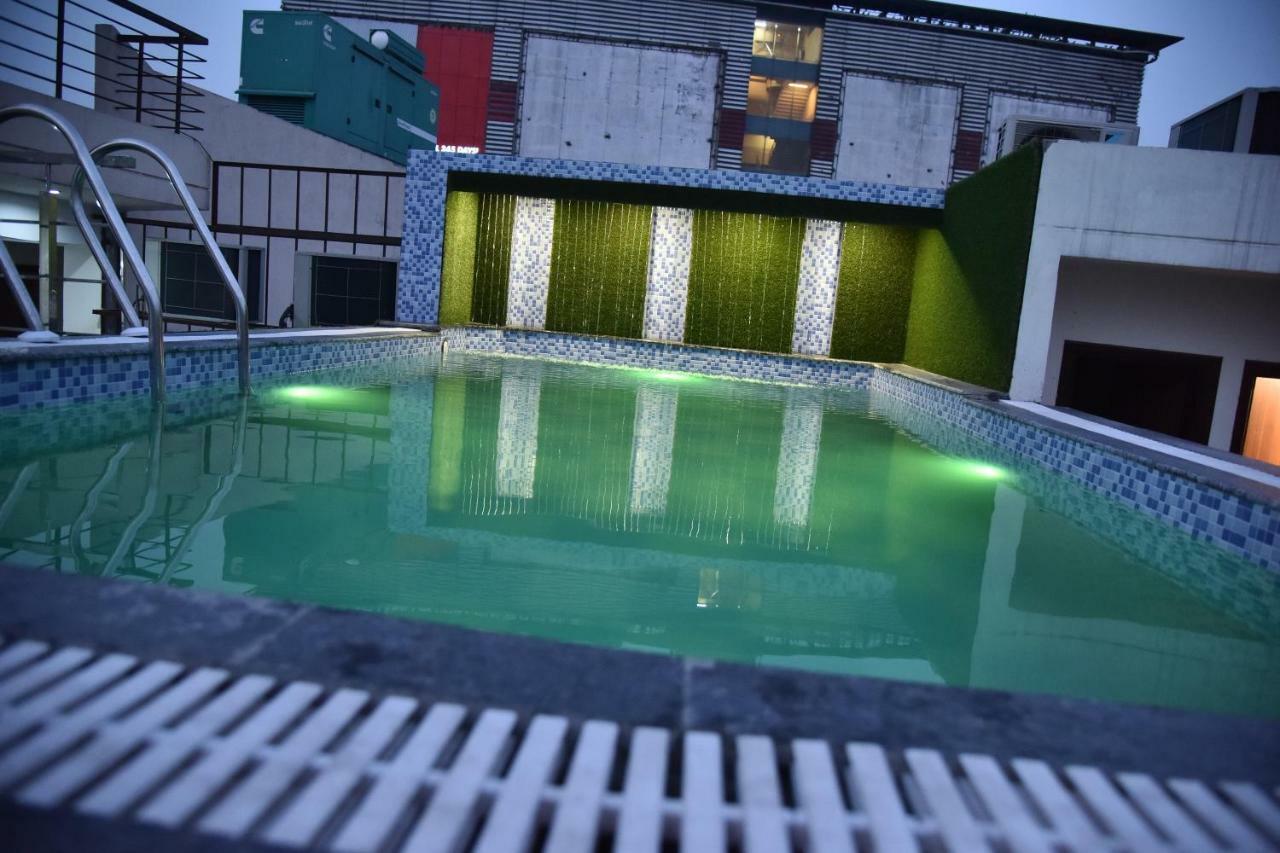 Hotel Oscar Amritsar Exterior foto