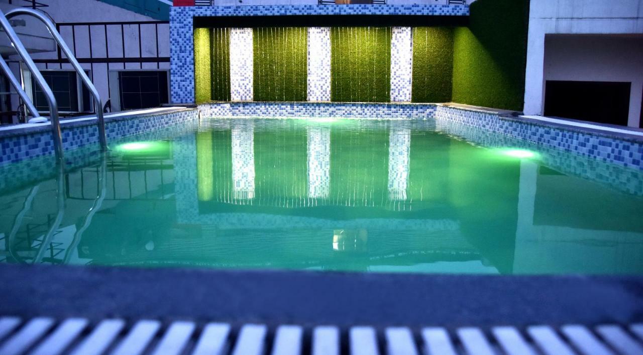 Hotel Oscar Amritsar Exterior foto